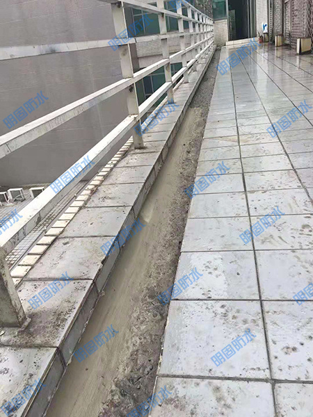 伸缩缝防水堵漏工程