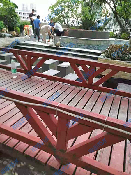鱼池渗漏