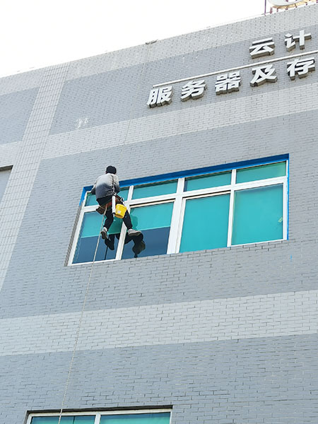 窗户防水补漏